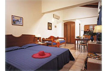 Grèce Hotel Agia Marina, Extérieur